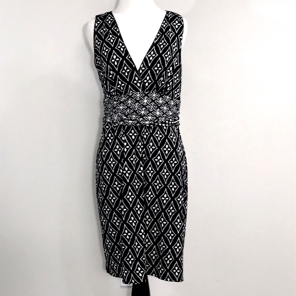 Max Studio Sleeveless Black & Cream V-Neck Stretch Sheath Midi Dress Size Small